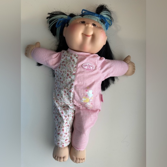 Cabbage Patch Kids Doll - Picture 3 of 14